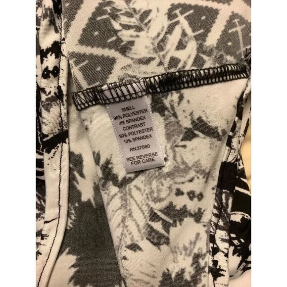 C Est. 1946 Womens Blouse — Medium - Picture 8 of 12